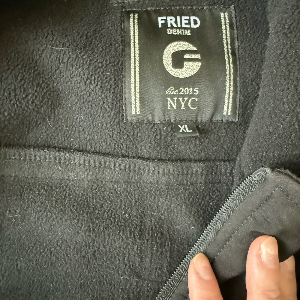 Men's Black Softshell Jacket - image 3